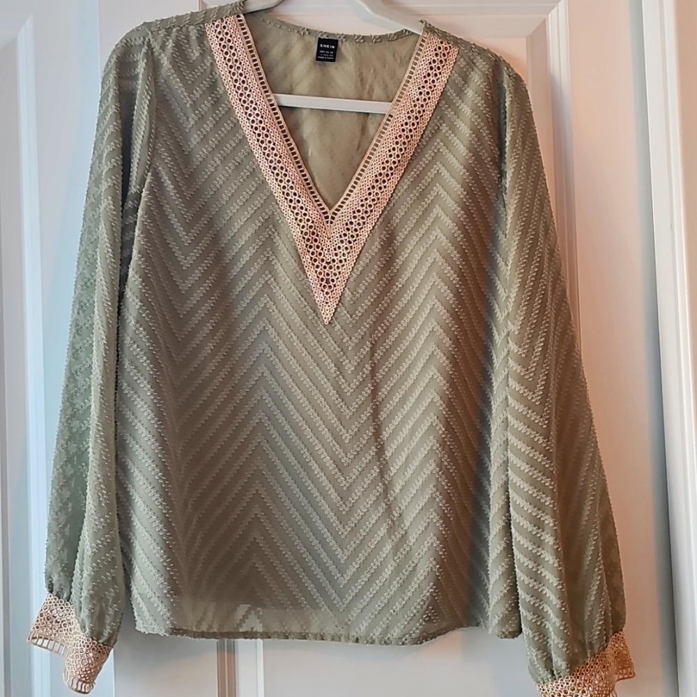 Womens Shein ls tunic size large. Like new worn once